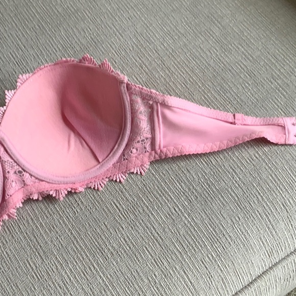 34C Pink Lace Bralette. Can be used as a Summer top as well as a bra. Tags Lost - Picture 4 of 12